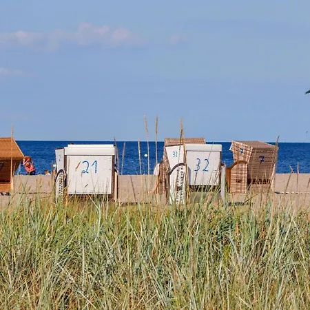 Freibeuterweg 23 - Dorf 5 *